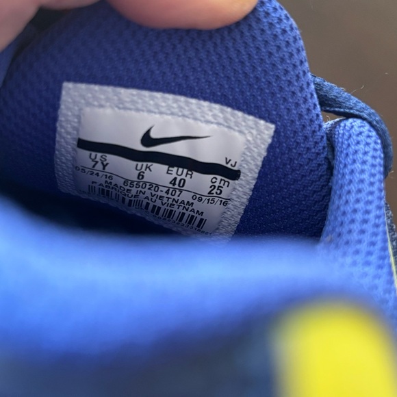 💙 2016 Nike Air Max Plus TN Binary Blue Yellow Neon GS Size 7 Men’s Wmns 8.5 💙 - Picture 13 of 13